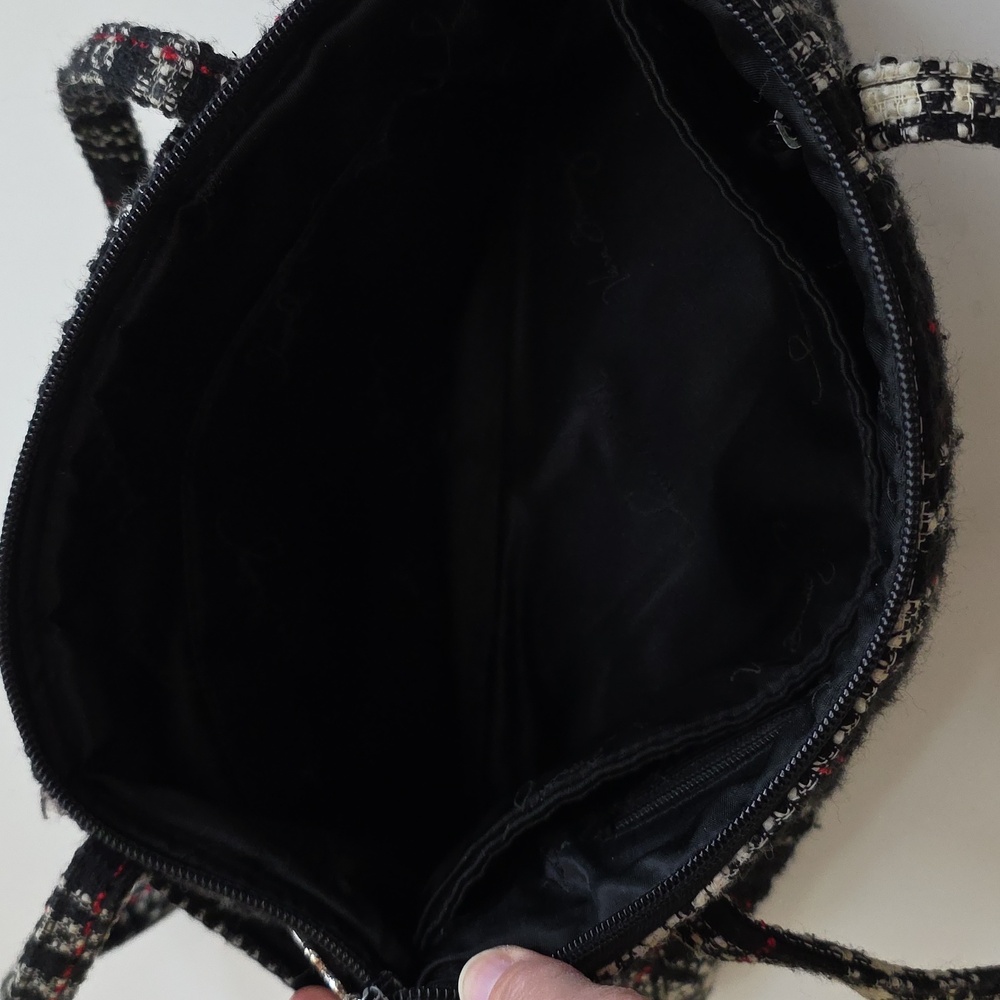 Vera Bradley Tweed East West Bag Purse Limited Edition Black, White, Red⚘️ - Picture 6 of 8